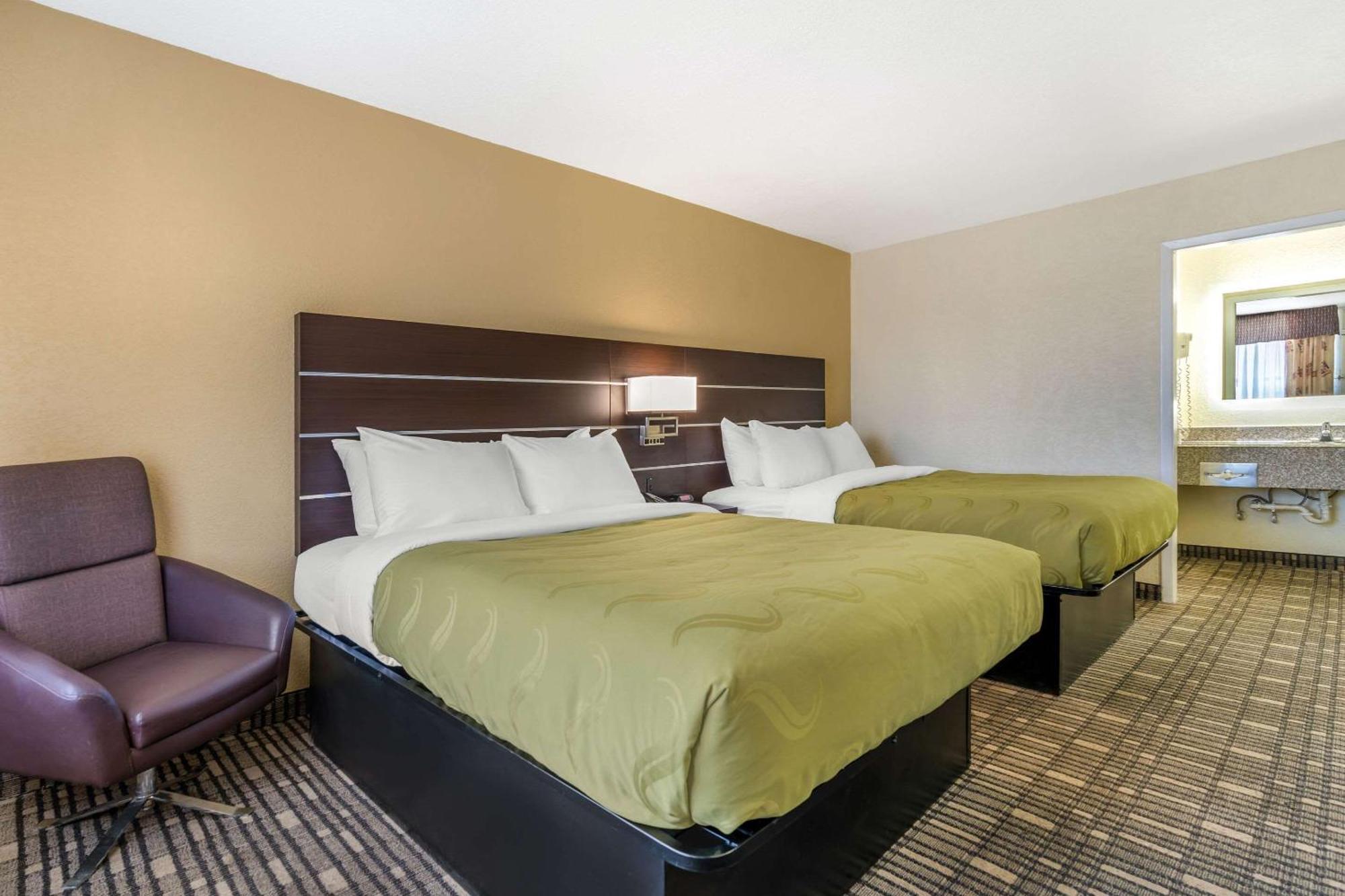 טוקומקארי Quality Inn מראה חיצוני תמונה